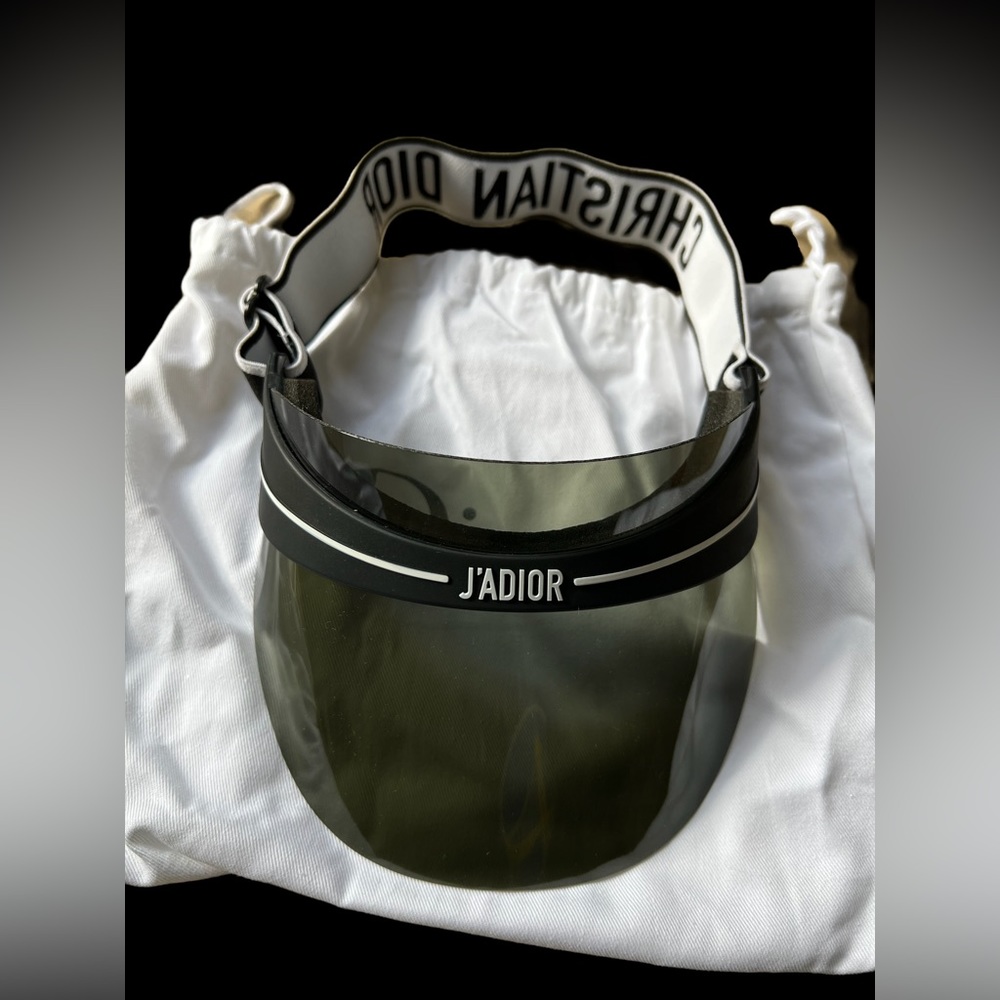 Christian Dior Women's Dior Club1 Black/White Adjustable Visor Hat